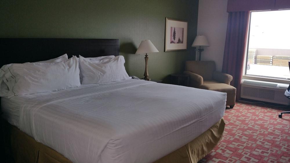 Holiday Inn Express Vincennes Εξωτερικό φωτογραφία