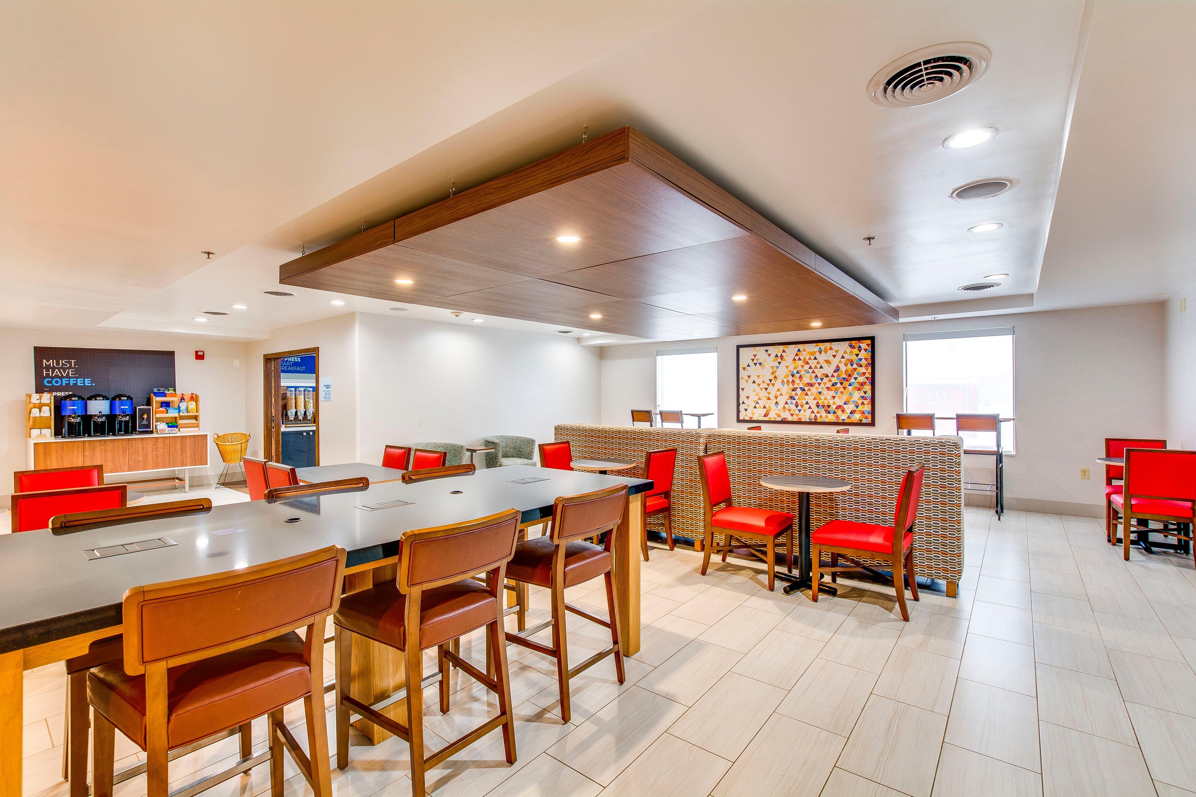Holiday Inn Express Vincennes Εξωτερικό φωτογραφία